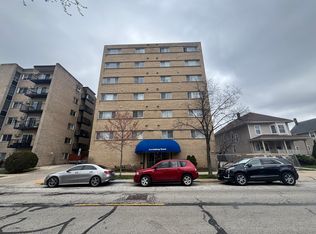 314 Lathrop Ave APT 406, Forest Park, IL
