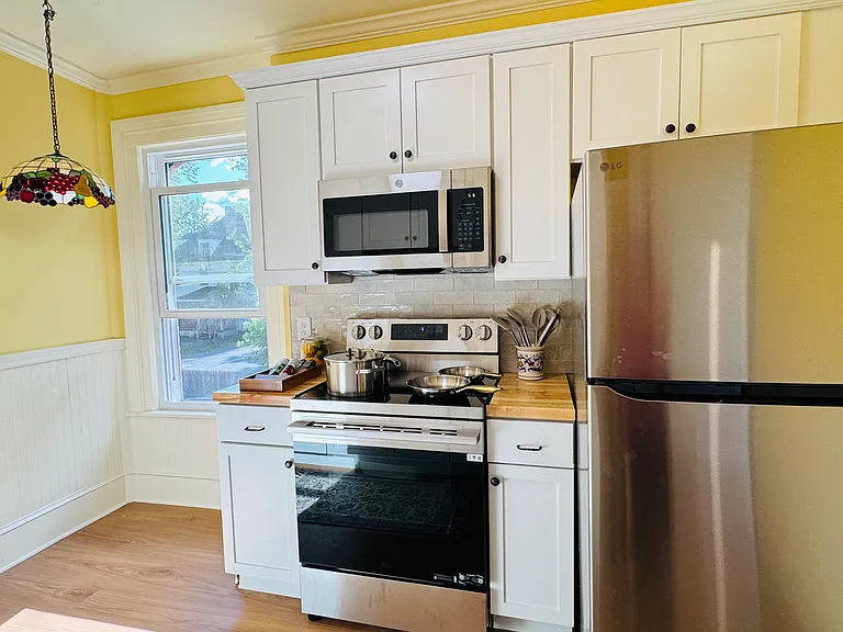 42 Pomeroy Ave #2 — Photo 8