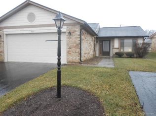 230 Wren Wood Ct, Englewood, OH