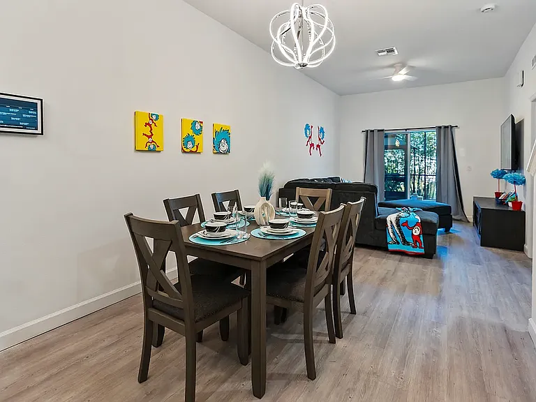 633 Trikomo Dr — Photo 40