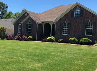 6077 Brookwood Dr, Milan, TN 38358
