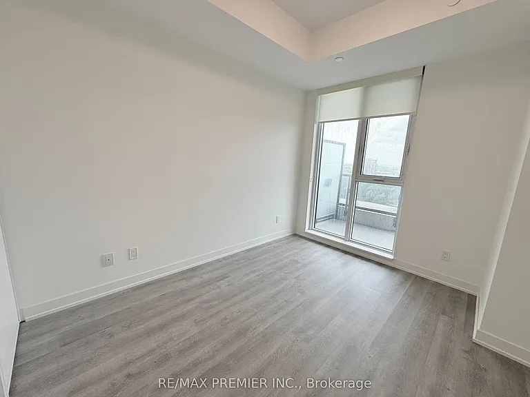 292 Verdale Cross #1509 — Photo 12