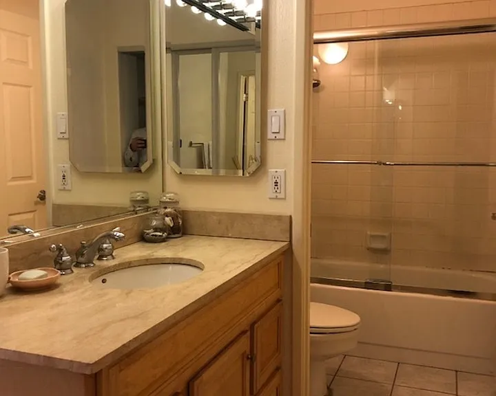 600 W 9th St #1101 — Photo 5