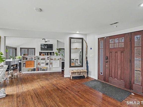 5th image of 101 Sport Hill Road