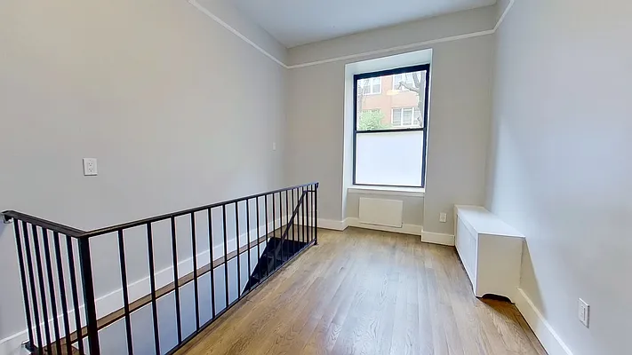 Rented by Compass | media 2