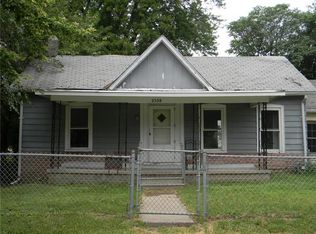 2338 S 11th St, Saint Joseph, MO 64503