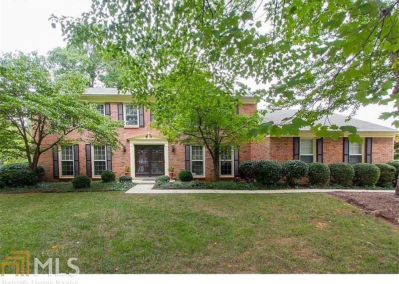 1st image of 3755 Fox Hills Dr SE