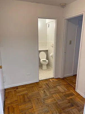 Rented by K & O Realty Associates Inc. | media 10