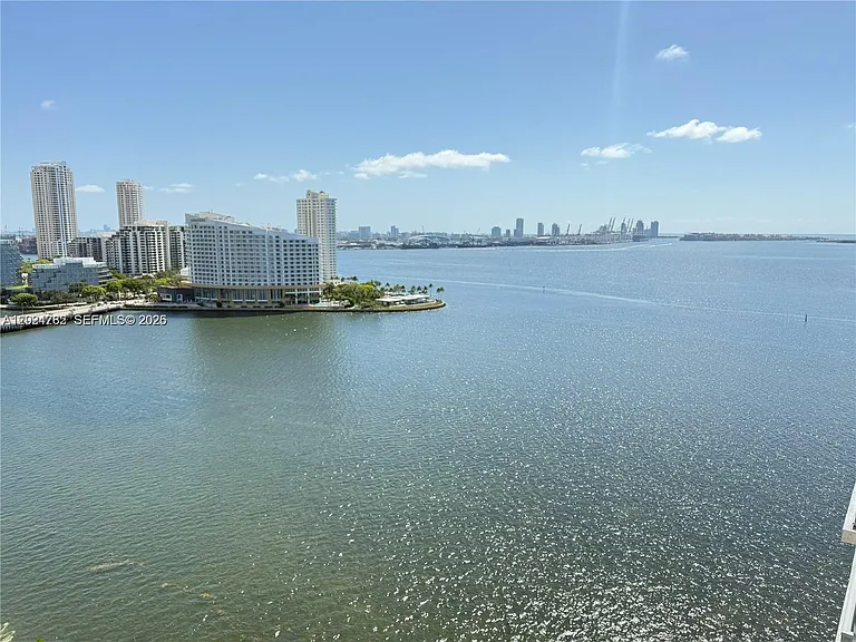 1155 Brickell Bay Dr #2108 — Photo 4