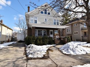 716 Lafayette St, Aurora, IL 60505