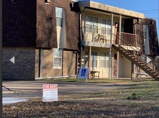 1111 W 10th St #1, Coffeyville, KS 67337