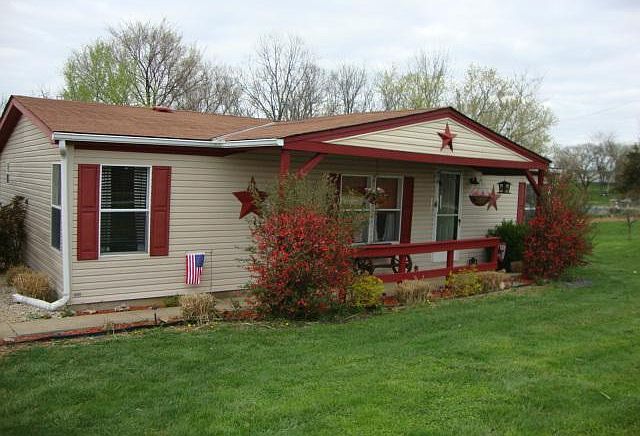 1st image of 170 Amber Dr