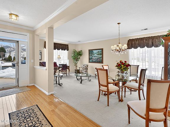 3rd image of 2526 Morningstar Road