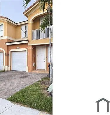 3 bed, 1728 sqft, $2,400 — Photo 2
