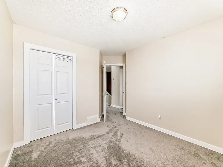 2362 29a Ave NW — Photo 39