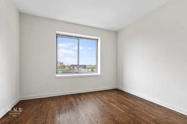 Rented by MNS | media 5