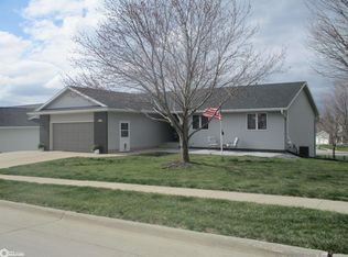 621 Southgate Rd, Carroll, IA 51401