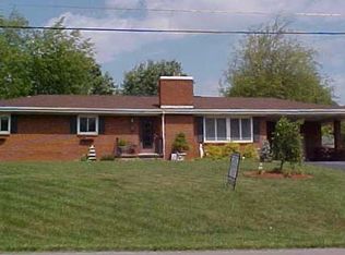 2214 Wyndale Rd, Johnson City, TN 37604