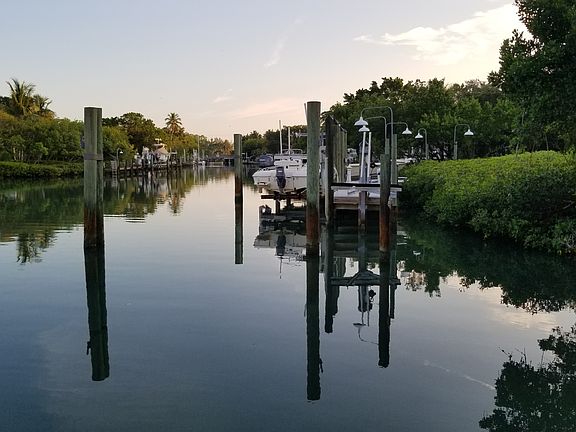 2nd image of 3800 Flamingo Ave
