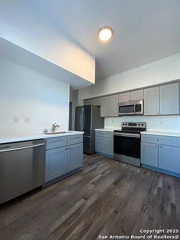 1 bed, 1.0 bath, 1440 sqft, $1,150 — Photo 2