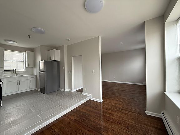 3rd image of 67 Brinkerhoff St #41E