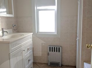 175 College Ave, Somerville, MA 02144