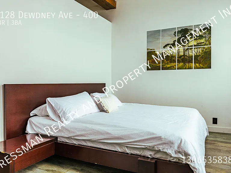 2128 Dewdney Ave #400 — Photo 15