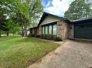 1817 Fairway Dr, Mountain Home, AR 72653