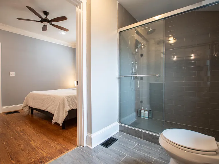703 Erin Ave SW — Photo 45