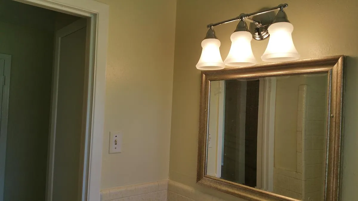 3 bed, 1515 sqft, $2,150 — Photo 3