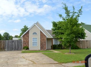 2195 Magnolia Bnd, West Memphis, AR 72301