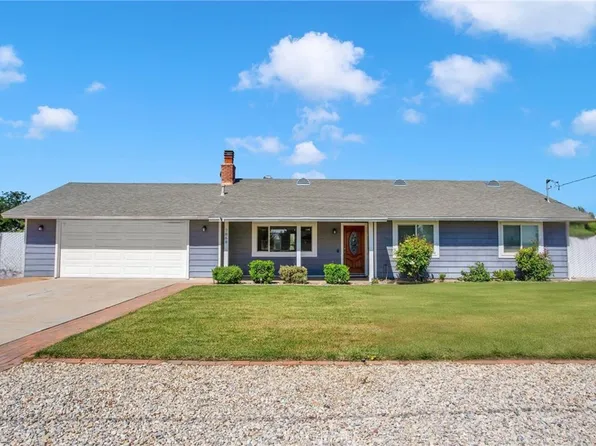 7868 Montrose Ave, Hesperia, CA 92345