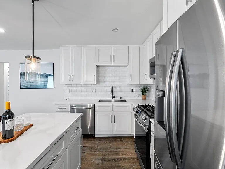 17302 Ermanita, LLC — Photo 16