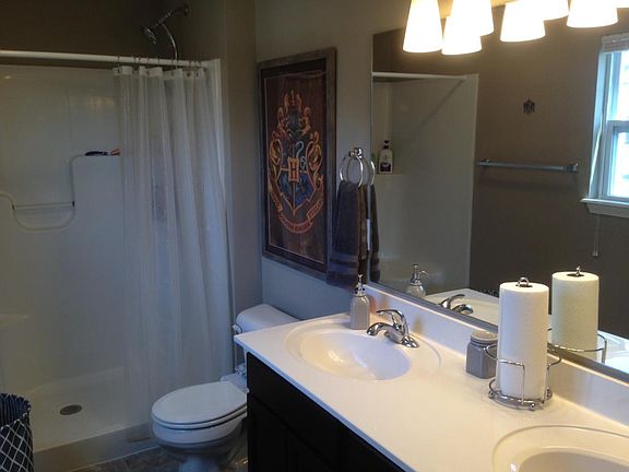 5th image of 1309 Sourgum Ln