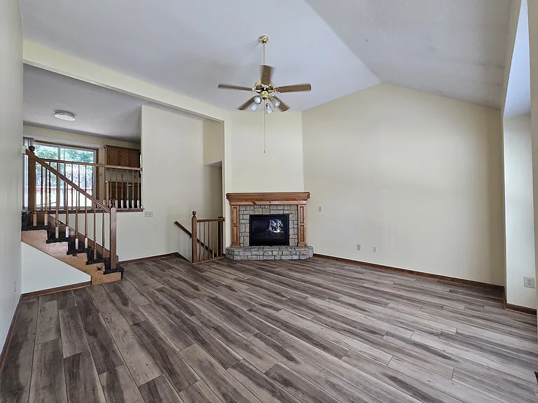 64 Wilson Rd — Photo 3