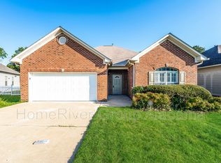 8655 Cedar Springs Cir, Leeds, AL 35094