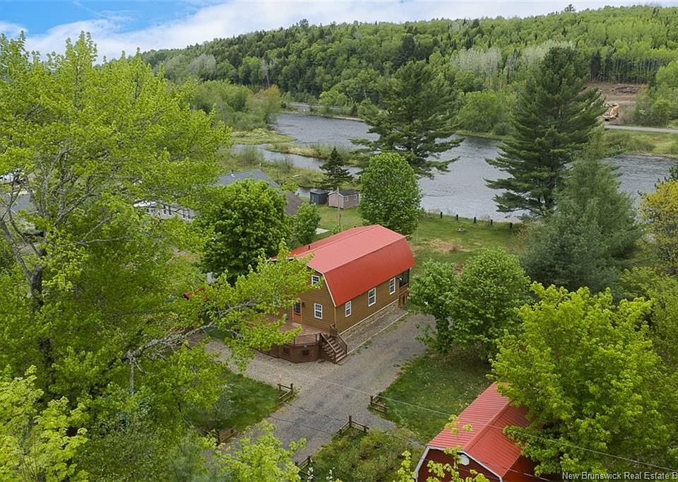 1st image of 22 Cottage Ln