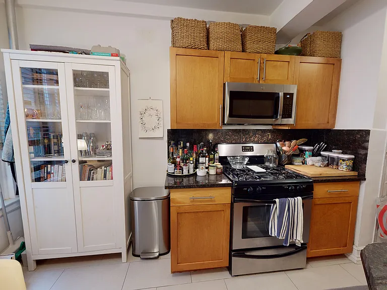 114 W 86th St #9A — Photo 5