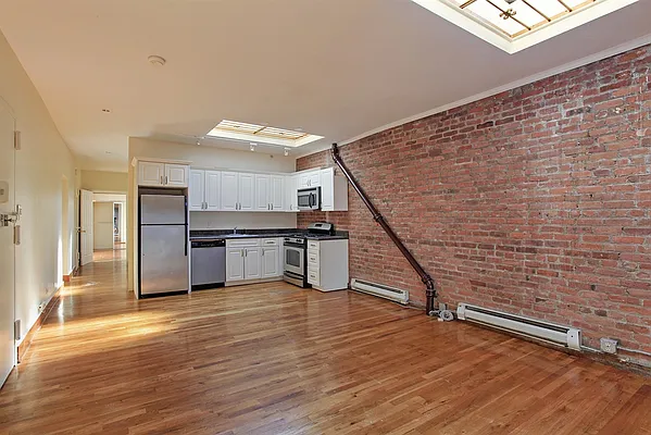 Rented by Corcoran | media 6