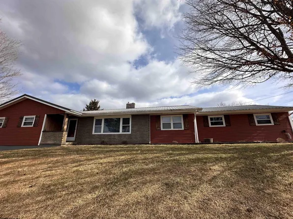 869 McCoy Rd, Valley Grove, WV 26060