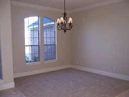 5th image of 220 Arrowhead Dr