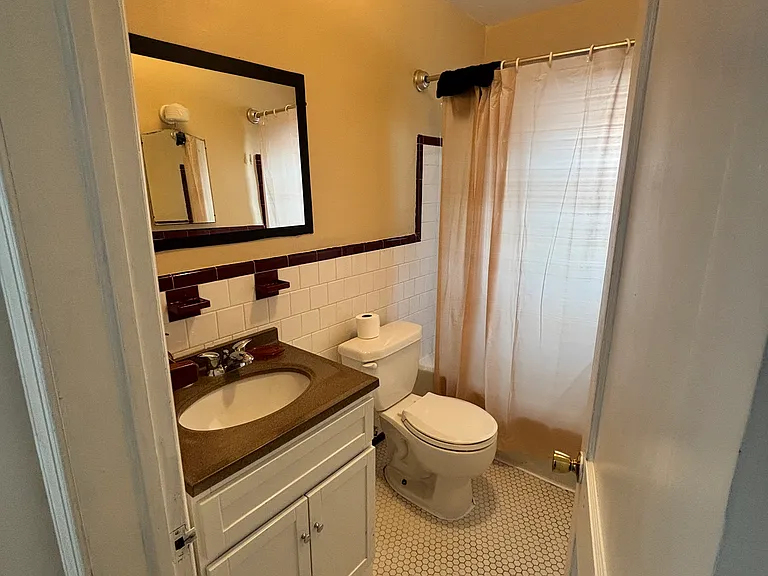4514 Saint Georges Ave — Photo 24