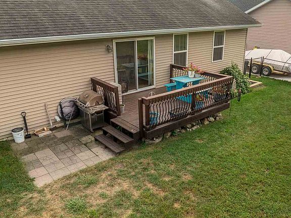 4th image of 2520 Shaman Ave SW
