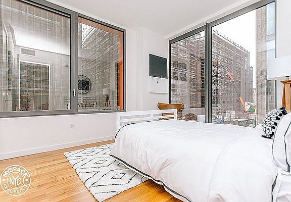 4th image of 123 Melrose St APT 473