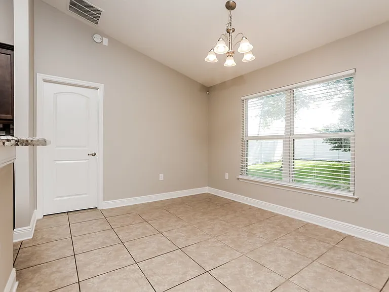 2214 Angel Fish Loop — Photo 5