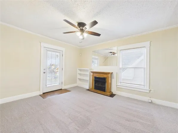 2424 Norton Ave, Kansas City, MO 64127