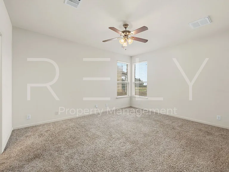 1405 Sunny Meadows Loop — Photo 21