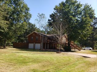 284 Myra Dr, West Point, MS 39773