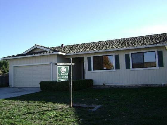 2nd image of 1021 Plum Ct