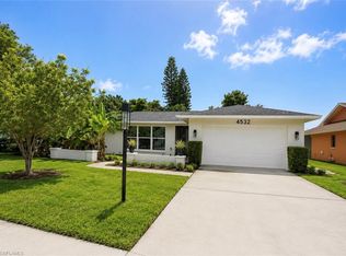 4532 Beechwood Lake Dr, Naples, FL 34112